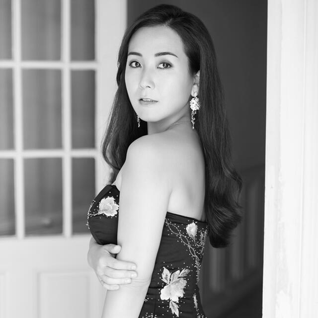 WEIHNACHTSKONZERT
Mit Jay Yang
21. Dezember 2023, 19.30 Uhr im Stadttheater | Foto: Suarez