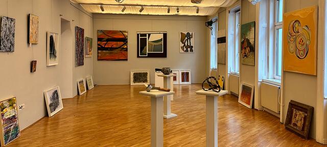 Nachverkauf Kunstauktion neunerhaus - Galerie Wohlleb | Foto: © Gabriele Czeiner