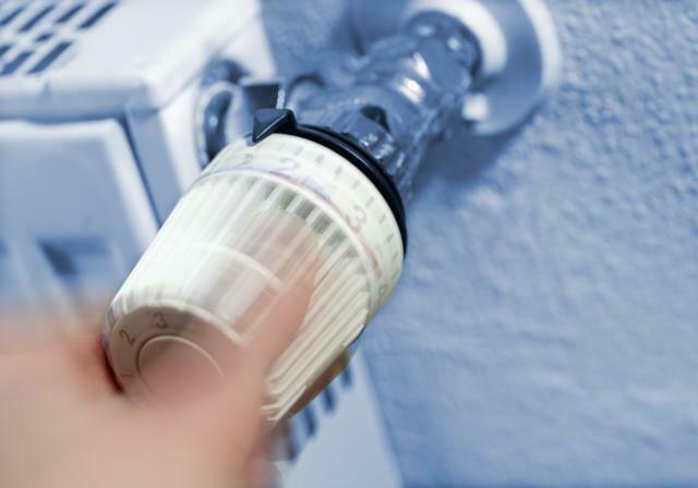 Die Temperatur um ein Grad zu reduzieren, spart sechs Prozent der Heizkosten. | Foto: RMA Archiv