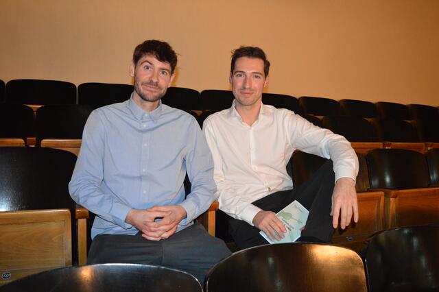 Gestalten künftig die Horizonte: Martin Lechleitner als künstlerischer Leiter und Talkesselmanager Florian Schweiger mit dem Talkesselmarketing-Team als Organisatoren (v.re.). | Foto: Siegele