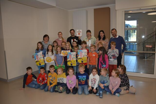 Nach dem Workshop war das Gefühl der Freude in den Gesichtern der Kinder, Lehrer und Veranstalter zu sehen. | Foto: KK