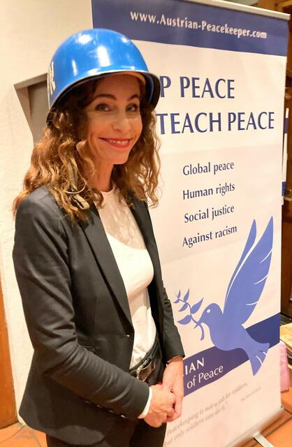 Friedenssoldatin Eva Pawlata | Foto: Gerhard F. Dujmovits - Austrian Soldier of Peace