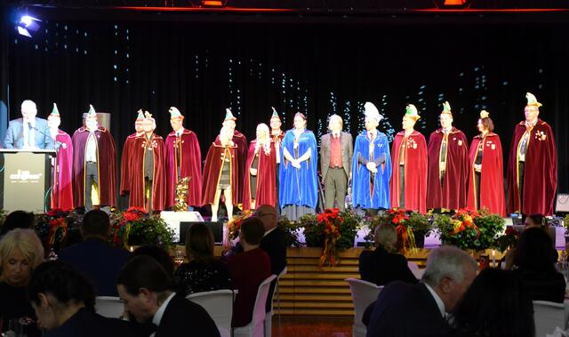 Die "Straußgala 2023" der Faschingsgilde Leoben im Life-Congress. | Foto: WAFO