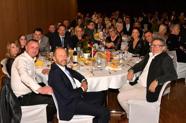 Die "Straußgala 2023" der Faschingsgilde Leoben im Life-Congress. | Foto: WAFO