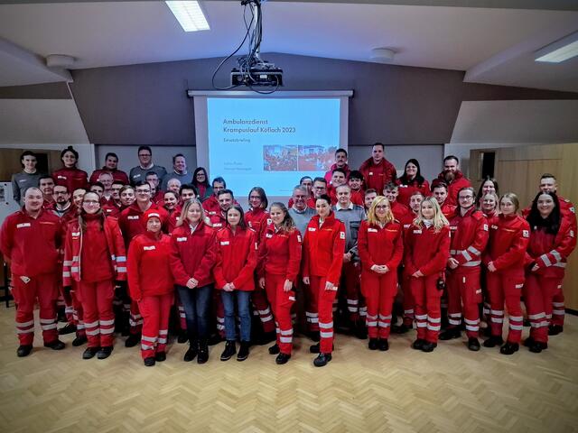 53 Sanitäterinnen und Sanitäter aus mehreren Bezirken waren in Köflach im Einsatz. | Foto: W. Luttenberger/Rotes Kreuz