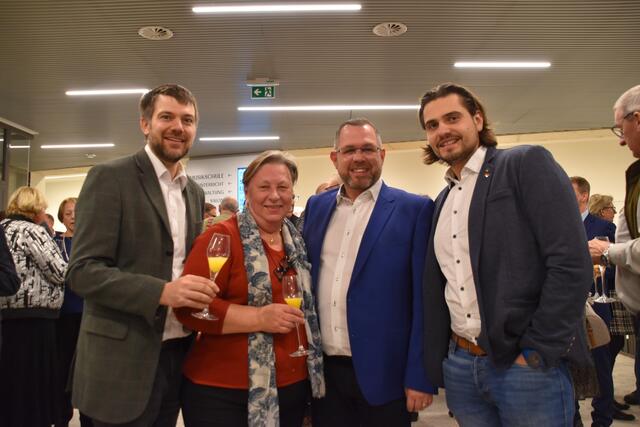 Markus Wertek, Emma Kerper, Thomas Sabbata-Valteiner, Stefan Rabits. | Foto: Preineder