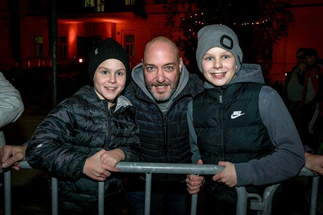 Am Papa-Wochenende beim Umzug: Florian, Markus und Julian.
