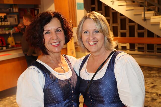 Elke Obertautsch und Eveline Haimburger | Foto: Christopher Polesnig