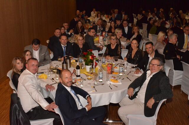 Die "Straußgala 2023" der Faschingsgilde Leoben im Life-Congress. | Foto: WAFO