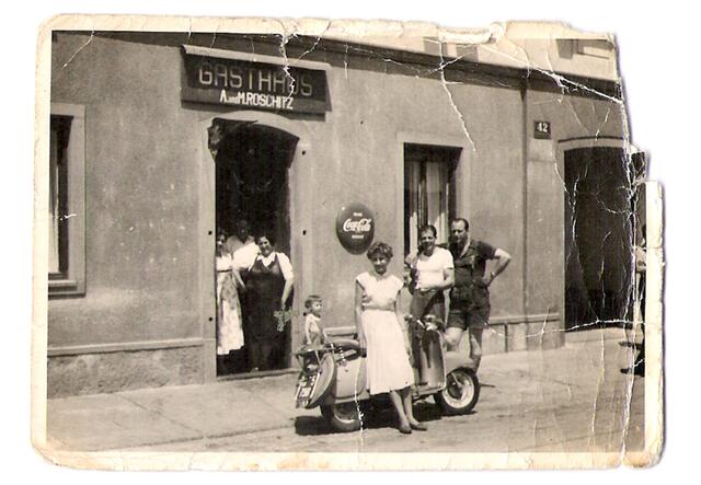 Der „Roschitz“ im Jahr 1949 – da fuhr man mit dem Moped vor. | Foto: privat