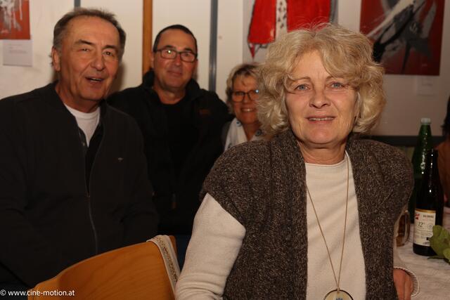 Familie Gottsbachner mit Freunden. | Foto: cinemotion - Ivanek