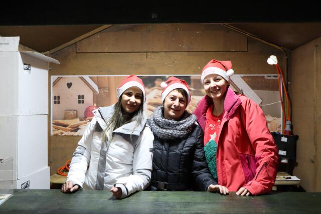 Auch eine schöne Weihnachtsmütze durfte nicht fehlen. | Foto: Celina Leitner
