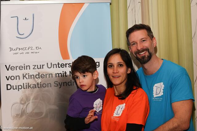 Caroline, David Covini mit Sohn Matteo. | Foto: cinemotion - Ivanek