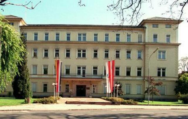 Am Montag, 20. November, organisierten Städtebund und Gemeindebund gemeinsam den ersten Krisengipfel in der Kärntner Landesregierung in Klagenfurt. Wöchentliche Treffen sollen folgen. | Foto: Eggenberger