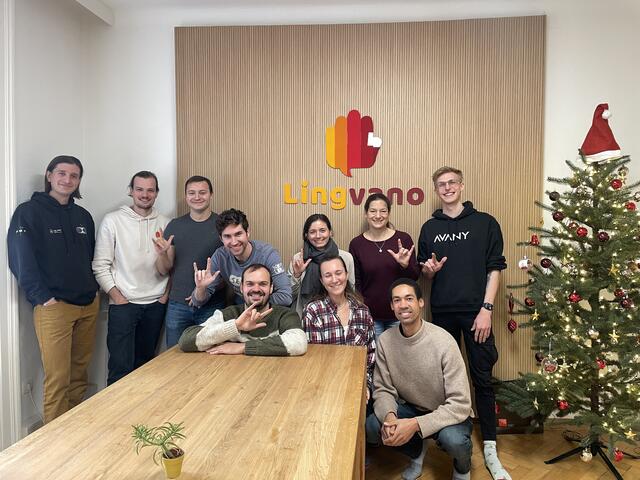 Lingvano entwickelte eine eigene Lernapp für Gebärdensprache.  | Foto: Laura Rieger