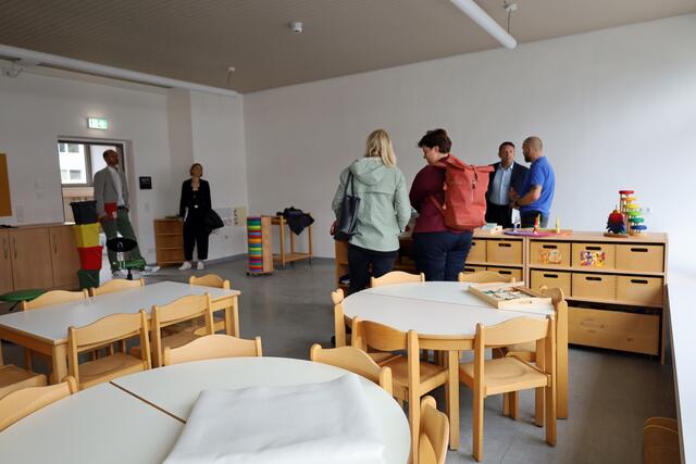 Baubesichtigung im Kindergarten in der Höttinger Au im August 2023. | Foto: IKM