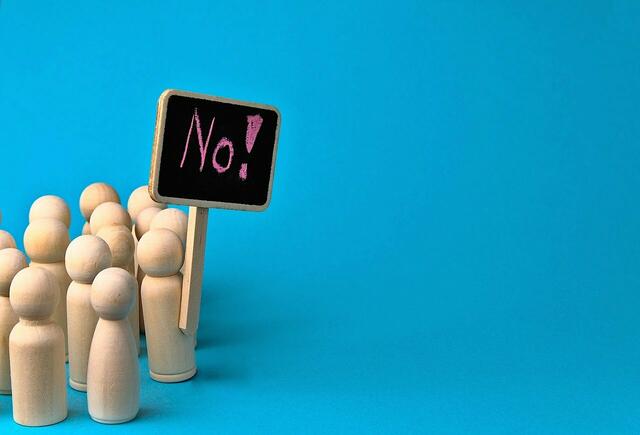 Vom 30. November bis 2. Dezember gibt es im Tiroler Handel Warnstreiks.  | Foto: Pixabay/macroworlds (Symbolbild)