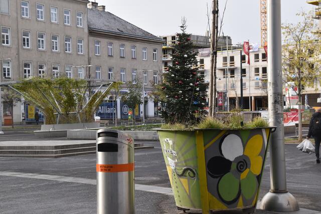Der Columbusplatz heute. In Zukunft soll er viel grüner aussehen. | Foto: Pufler