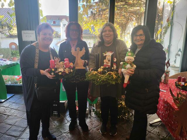 v.li. Kamilla Szczepanska, Vizebgm:in Monika Graf-Rohrer, Obfrau Sandra Krumpeck und Stadträtin Elisabeth Schüller | Foto: Sandra Krumpeck