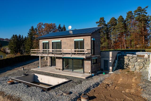 Haus A mit Pool – Baufortschritt November 2023  | Foto: JW