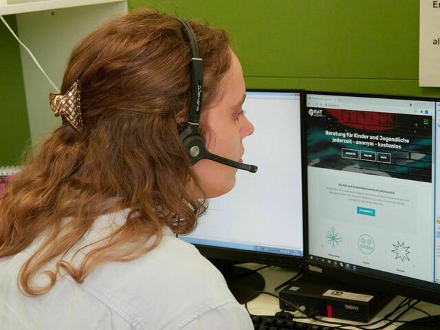 Die Notruf-Hotline "Rat auf Draht" schlägt Alarm: immer mehr Kinder und Jugendliche würden sich wegen Gewalterfahrungen melden. | Foto: Rat auf Draht