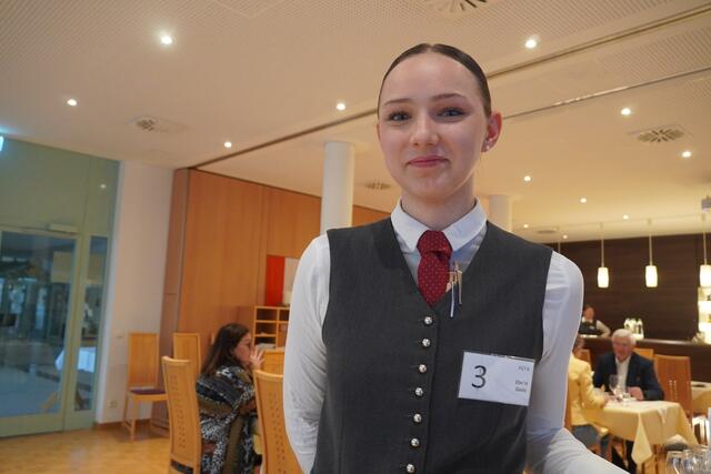 Im Bereich Service ging Daria Gelic vom Hotel Mama Thresl als Siegerin hervor  | Foto: Emanuel Hasenauer