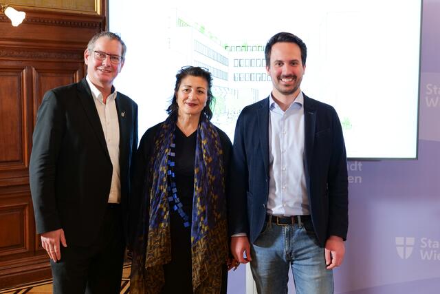 Georg Papai, Veronica Kaup-Hasler und Christoph Wiederkehr freuen sich über das neue Kulturzentrum für Kinder im 21. Bezirk. | Foto: Maximilian Spitzauer/RMW