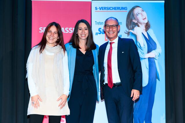 Verena Baumgartner, Sparkasse Baden, Lydia Prenner-Kasper, Reinhard Keider Vorstand Sparkasse Baden. | Foto: Sparkasse Baden