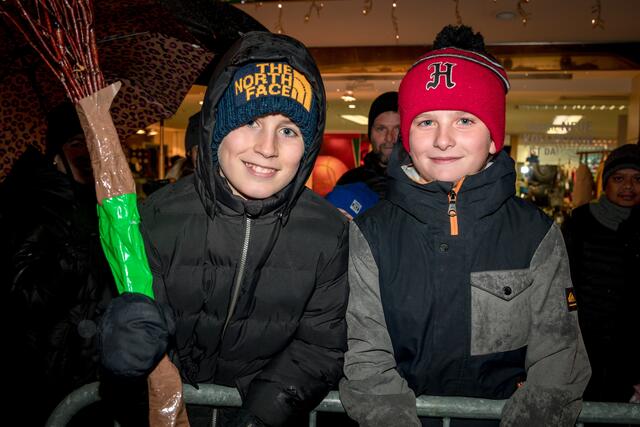 Mit der Rute bestens gerüstet: Dionys und Simon aus Villach.