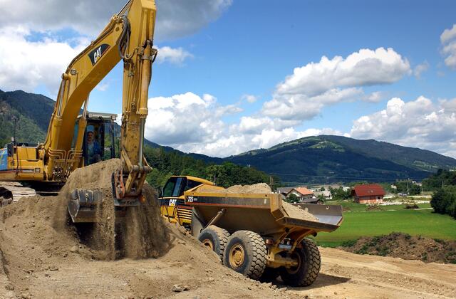 In der Steiermark werden täglich 2,5 Hektar Boden versiegelt, österreichweit sind es gar 12 Hektar.  | Foto: Gerlinde Larndorfer