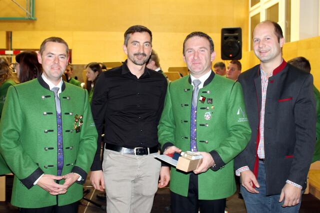 Vereinskonzert Musikverein Pabneukirchen 2023. Ehrung Martin Lindtner. | Foto: Musikverein Pabneukirchen