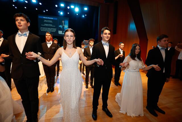 Die Schüler des Gymnasiums Knittelfeld im Kulturhaus. | Foto: Regionalmedien: Mlakar, Galler