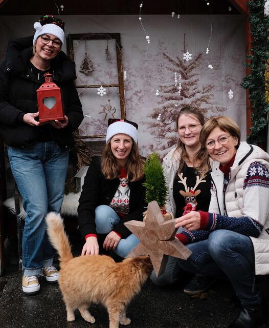 Regina Wührer, Johanna Mairhofer, Ilona Stixenberger und Anna Hochpöchler (v.l.) freuen sich auf viele Besucher beim Adventwunder | Foto: Ortserneuerung Böhlerwerk