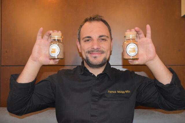 Gläser und Inhalt sind von bester Qualität: "Die Leute wissen das zu schätzen", so Muigg. | Foto: Kainz