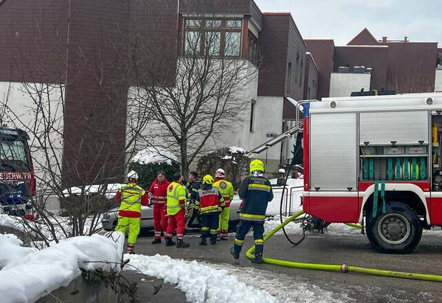 Wohnungsbrand mit Menschenrettung in Gablitz (PL). | Foto: DOKU-NÖ