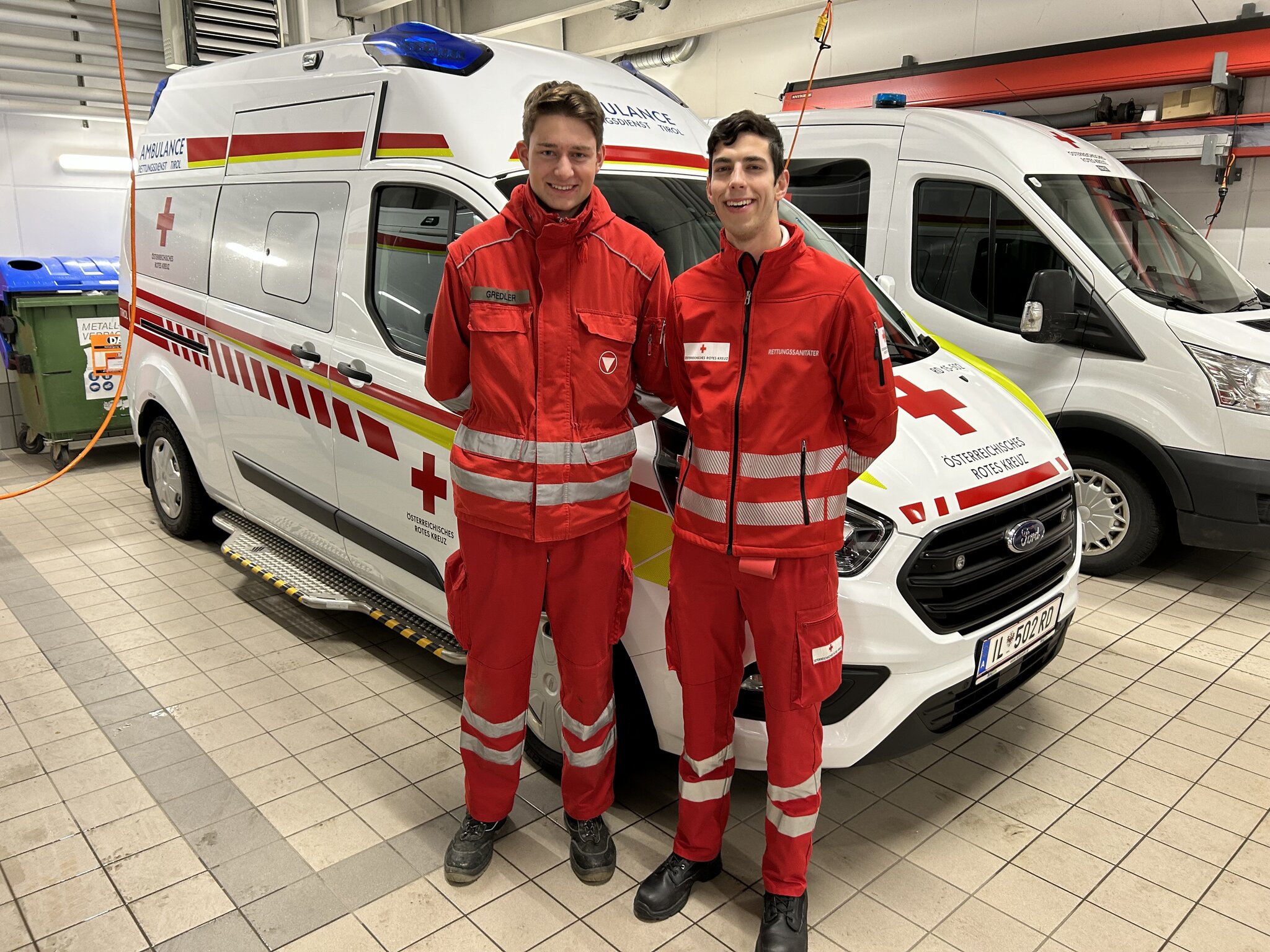 Bundesheer Sanitäter in Ausbildung Tiroler Wehrmediziner auf Besuch beim Roten Kreuz HallRum