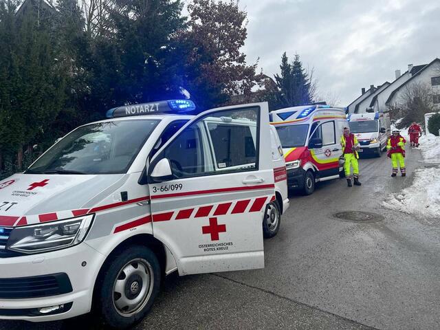 Wohnungsbrand mit Menschenrettung in Gablitz (PL). | Foto: DOKU-NÖ