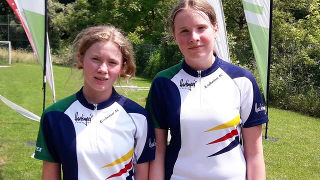 Hanna und Sophia holten sich den Doppelsieg bei den  Mädchen. | Foto: Franz Hartinger