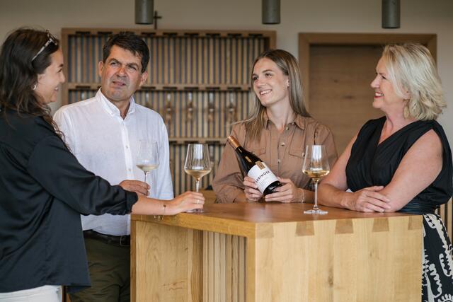Familie Skringer (v.l.): Christina, Johann, Lena, Anneliese | Foto: © EE photograph
