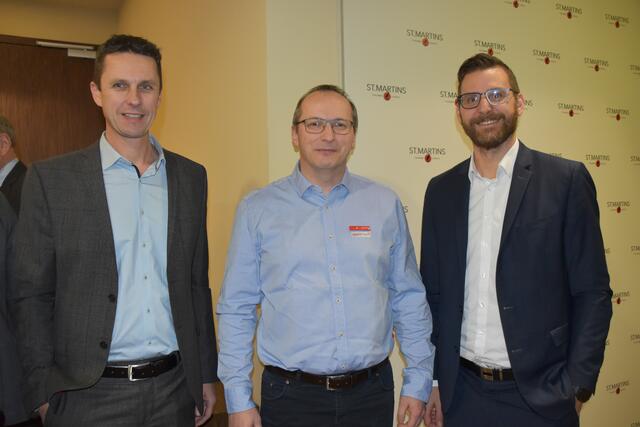 Christian Unger (l.) und Andreas Roth (r.) mit Sportler Richard Zechmeister | Foto: Michael Strini