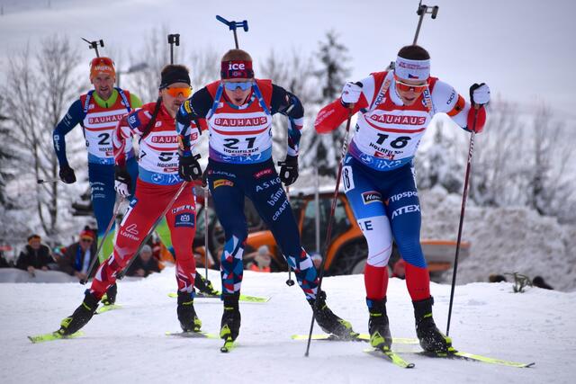 Sprint der Herren zum Auftakt der Weltcuprennen in Hochfilzen | Foto: Ski Austria/Weigl