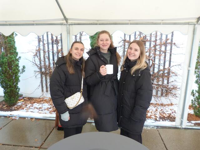 Für Speis und Trank wurde den ganzen Tag, sowie Abend gesorgt!