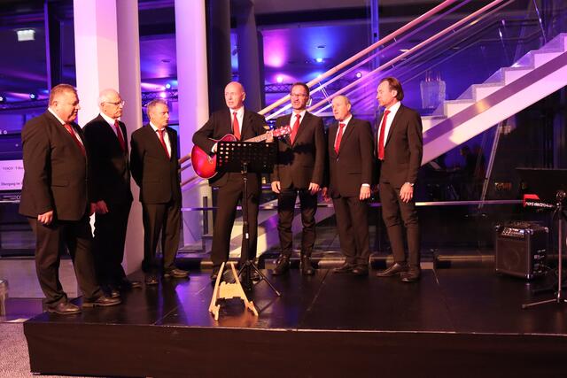 Bevor es mit dem Konzert los ging, gab es schon vorab musikalische Unterhaltung. | Foto: MeinBezirk.at