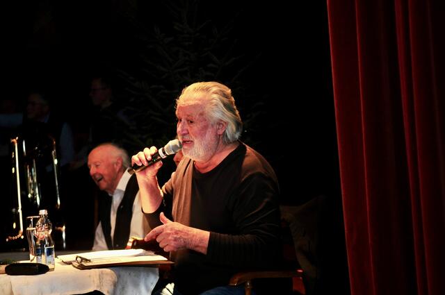 Die "Stimme Tirols" faszinierte alle in Natters: Ludwig Dornauer war am Wort.