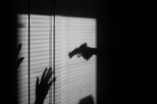 In Österreich gibt es immer weniger Banküberfälle. Wien gilt als Hotspot, wo erst kürzlich zwei Überfälle mit einer Schusswaffe stattfanden. | Foto: Maxim Hopman/Unsplash (Symbolbild)