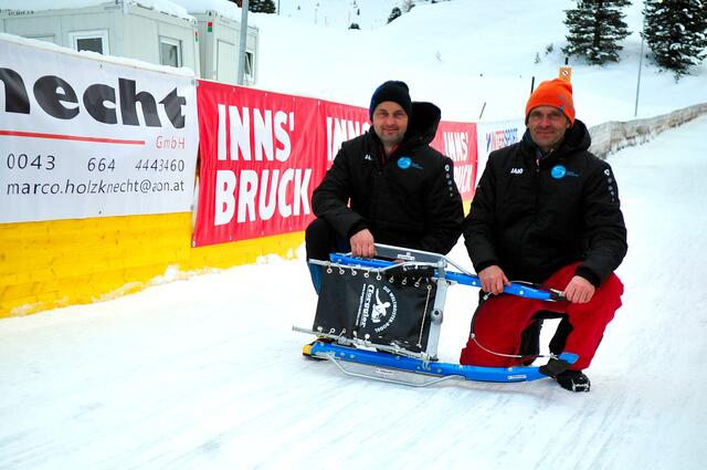 OK-Präsident Marco Holzknecht und Organisationschef Helmut Ruetz geben grünes Licht für die Weltcupbewerbe. | Foto: Hassl