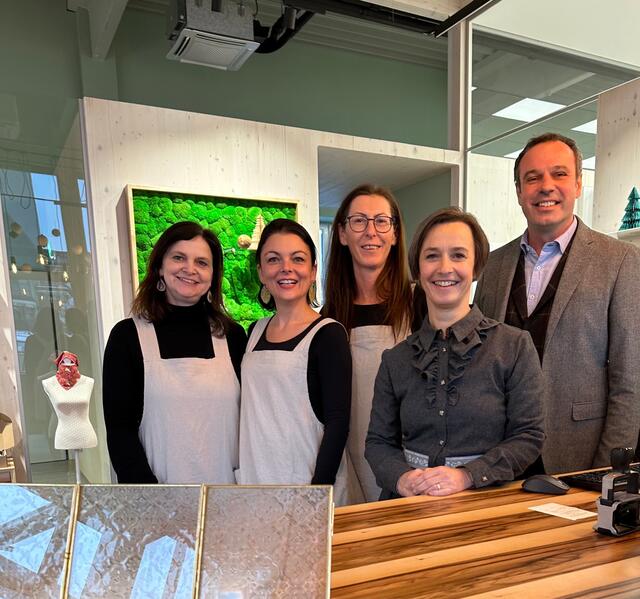 Das Team: Maria-Luise Wieser, Iris Bäck, Sabine Mörth und Rosmarie und Christoph Gölles (v.l.) | Foto: Gölles