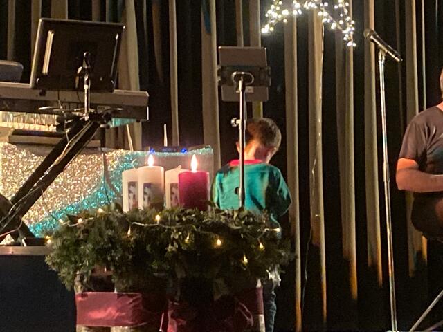 Stefan Kurzmann übte zwei Monate mit seinen Enkelkindern Jan und Leo für ihren ersten Bühnenauftritt