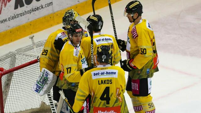 Die Vienna Capitals verabschieden sich nach langen Jahren von ihrem Präsidenten Hans Schmid. Damit tut sich auch finanziell ein Loch auf. | Foto: GEPA pictures