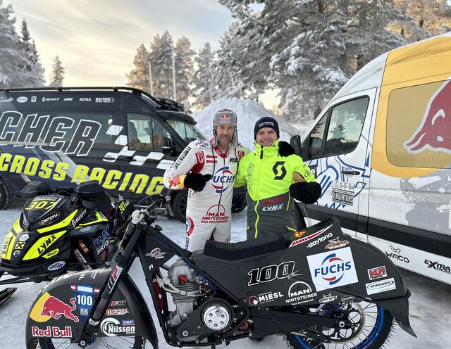 Franky Zorn und Elias Bacher bei der Vorbereitung. | Foto: Foto: Bacher